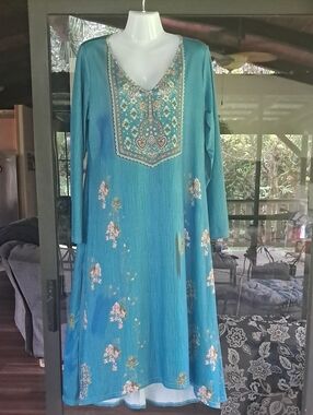 Women's Teal Floral V-Neck Long Sleeve Tunic